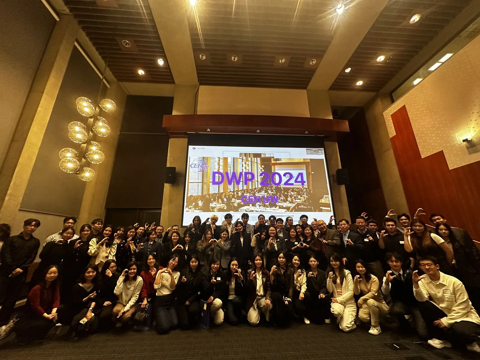 Dinner With Professionals, hosted by the China Entrepreneur Network at the University of Washington, October 2024.